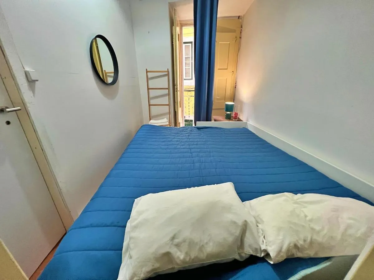 Cosy Mouraria Rooms Lisbon