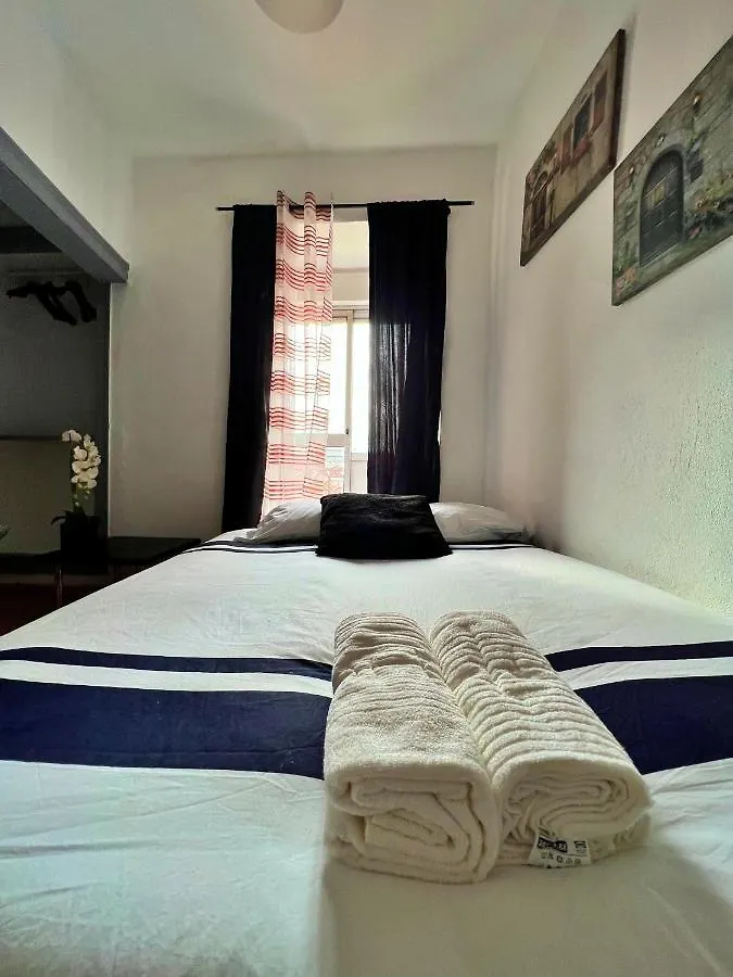 Apartment Cosy Mouraria Rooms Lisbon Portugal