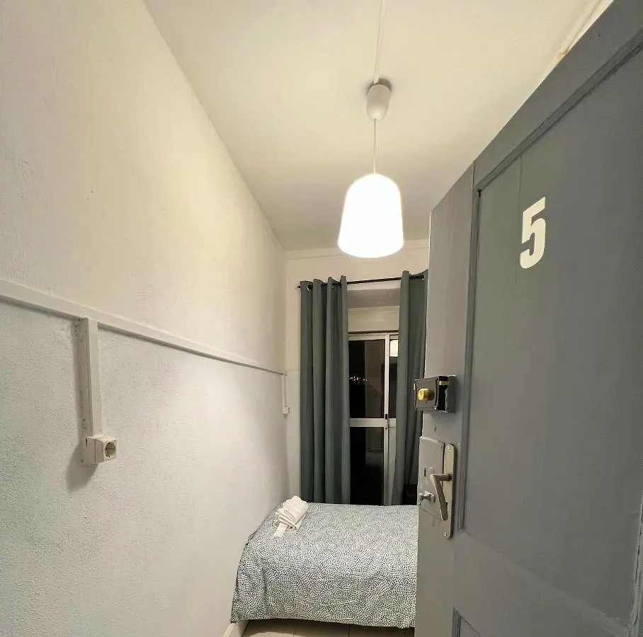 Apartment Cosy Mouraria Rooms Lisbon