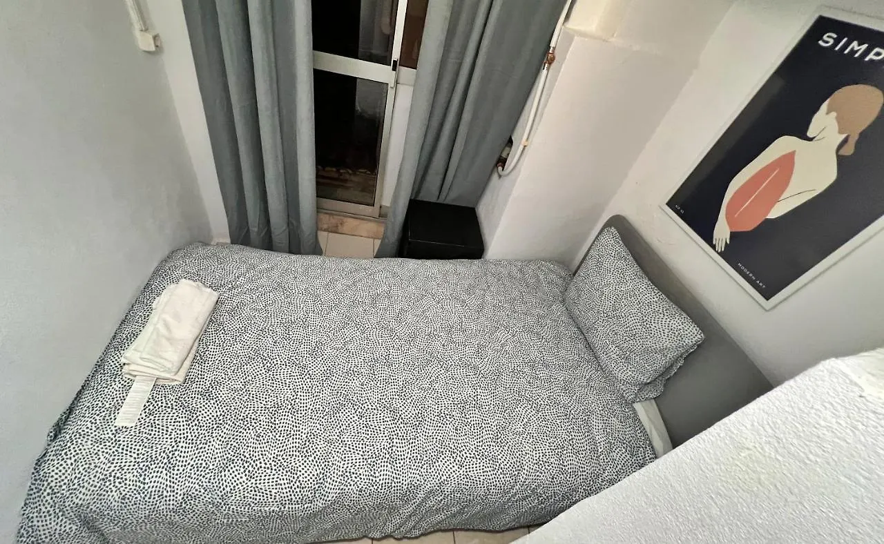 Cosy Mouraria Rooms Lisbon
