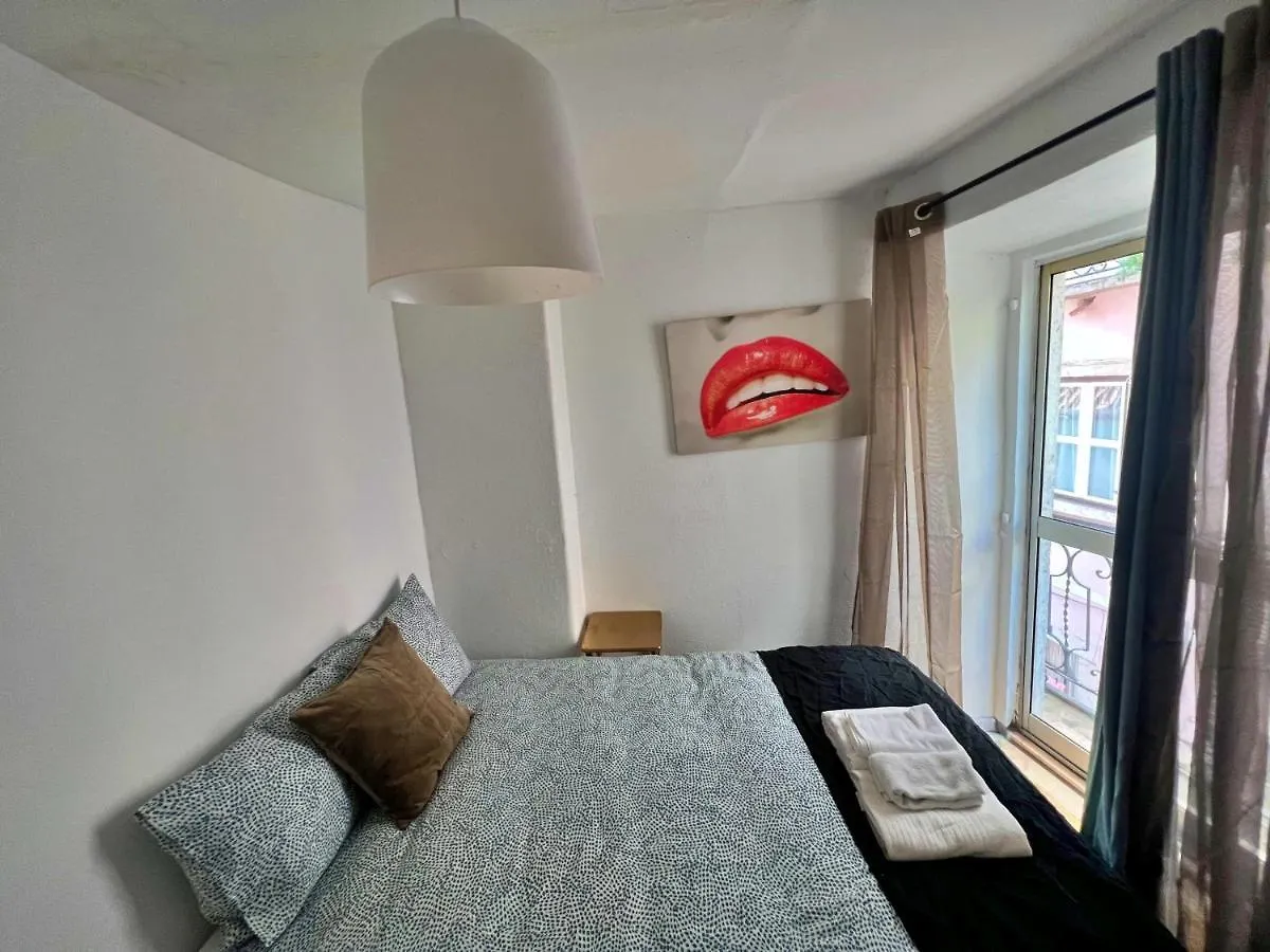Cosy Mouraria Rooms Lisbon